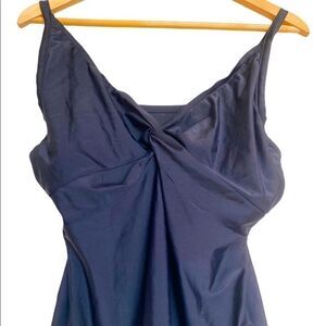 h2oh black flattering tankini swim top